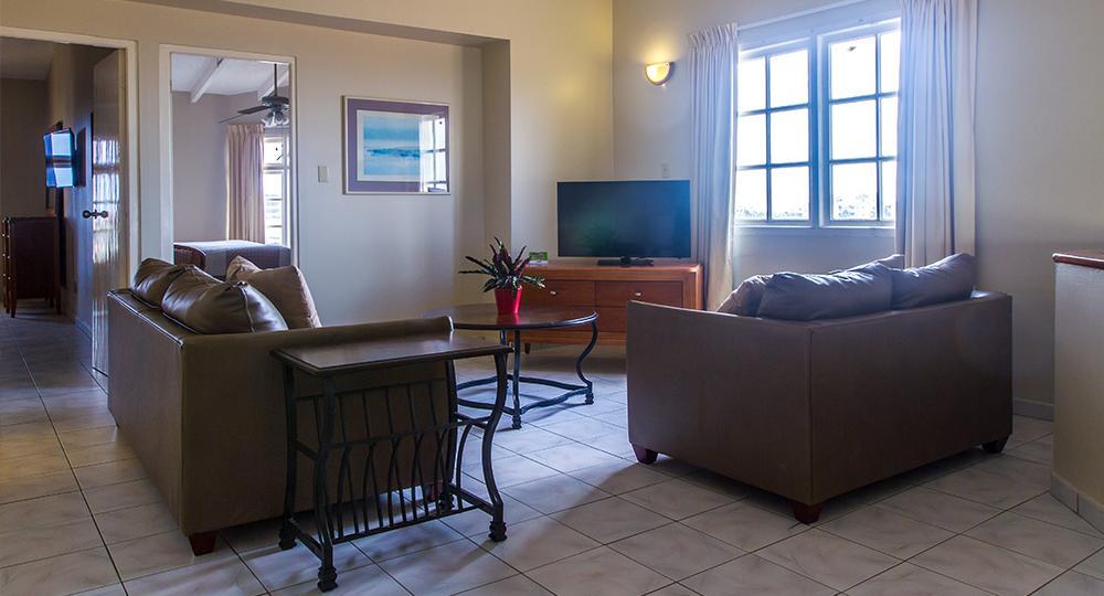 La Quinta Beach Resort Палм Бич Экстерьер фото