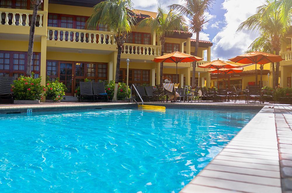 La Quinta Beach Resort Палм Бич Экстерьер фото